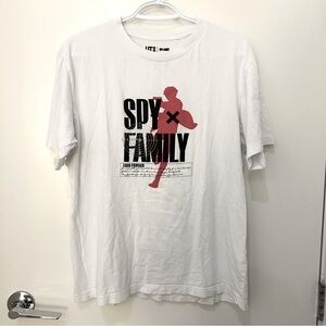 SPY x FAMILY Uniqlo UT T-Shirt (Size M Men’s)